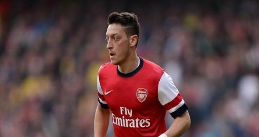 Wenger tips Ozil to win player of the year in 2015