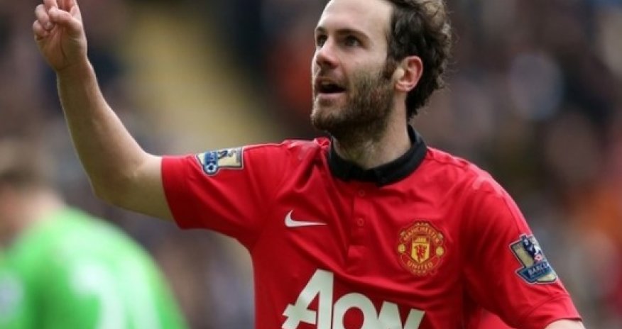 Midfielder backs David Moyes to revive Man Utd