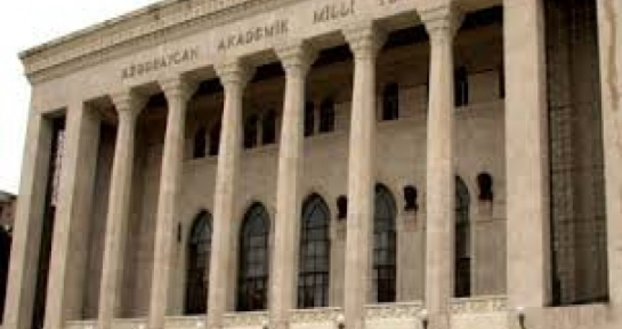 Azerbaijan Drama Theater review of ‘Mom’s Book’