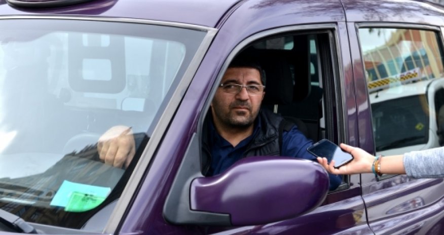 Baku taxi drivers learning English as European Games near