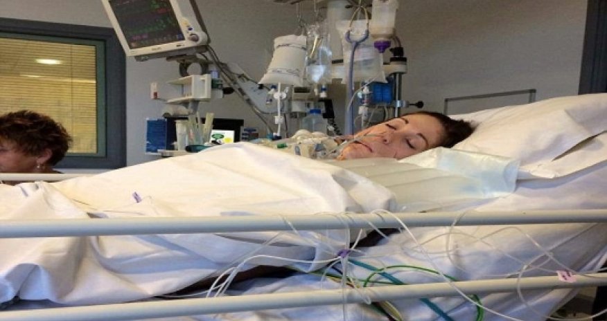 Girl who hasn't eaten for a YEAR - VIDEO