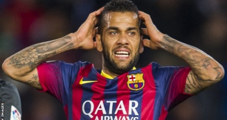 Barcelona defender has banana thrown at him - VIDEO