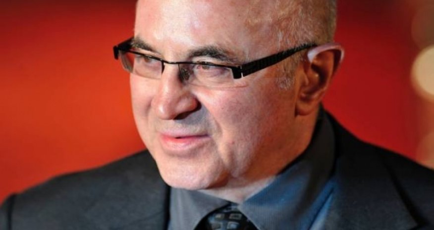 Bob Hoskins dies of pneumonia aged 71