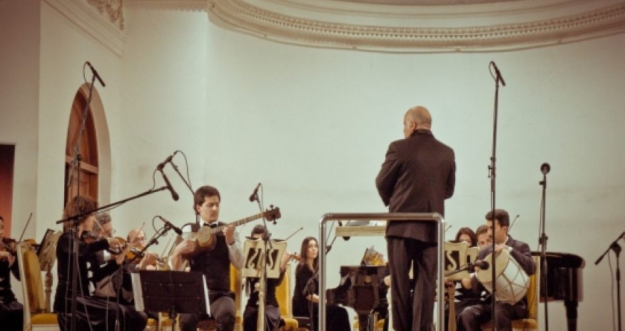 Buta festival fuses tar with Royal Philharmonic Concert Orchestra