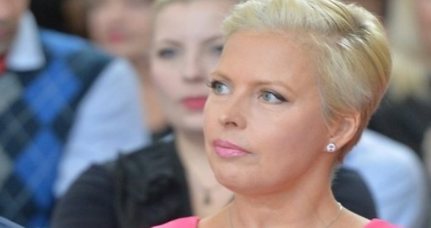 Xəyanətdə ittiham olunan birinci xanım üzə çıxdı