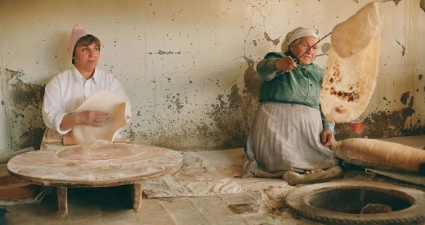 UNESCO lists “Kalagayi” as Azeri, “Lavash” as Armenian