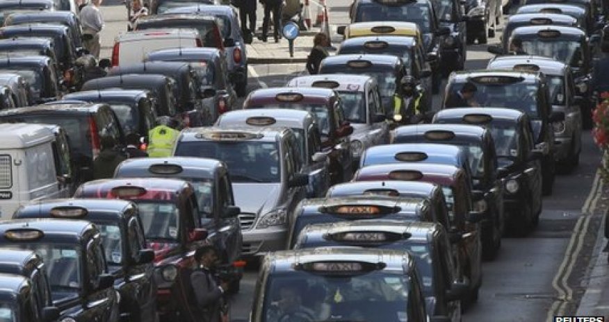 Taxi-app firm Uber hit by legal challenges and bans