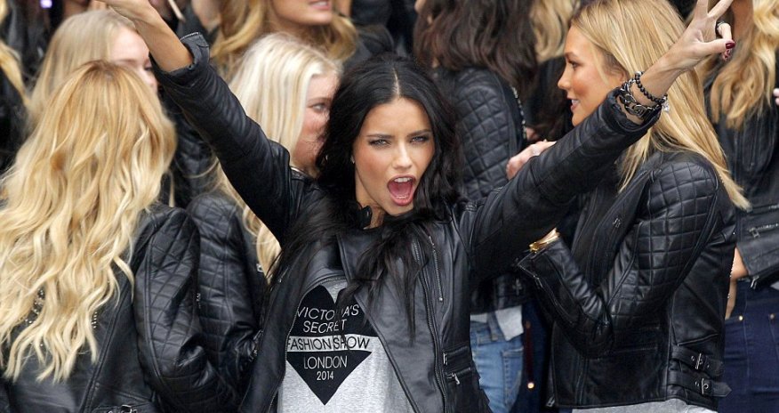 The mega bodies with megabucks! - PHOTO