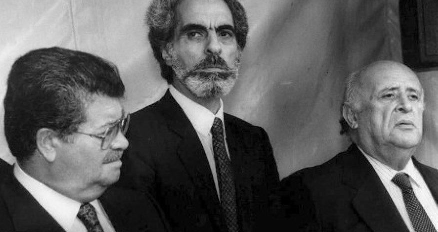 Əbülfəz Elçibəy Turqut Özala nəyi irad tutub? – TARİX