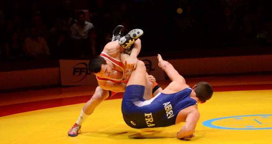 Мехрибан Алиева наблюдала за выступлением наших борцов во Франции