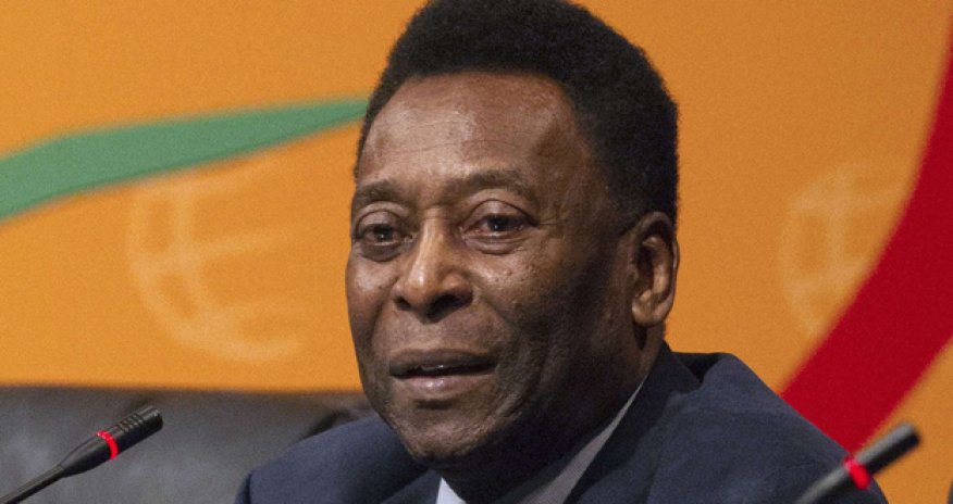 Əfsanəvi futbolçu ömürlük müqavilə imzaladı