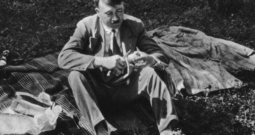 What do dictators like to eat?