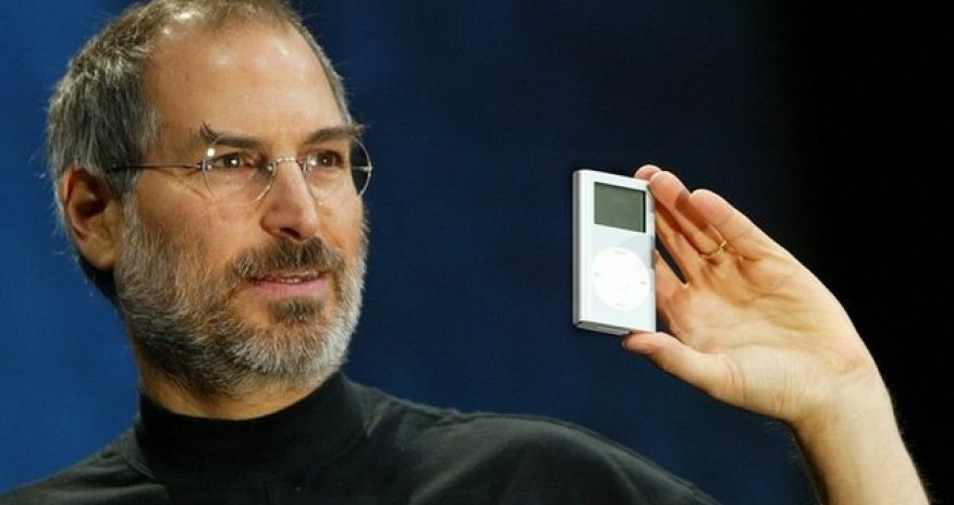 Apple 'deleted' rivals' music from iPods, court hears