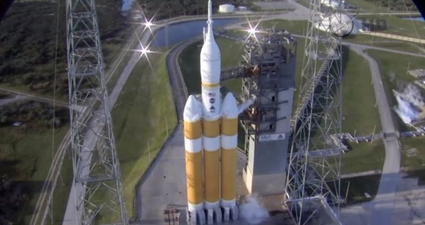 Orion 'Mars ship' launch postponed