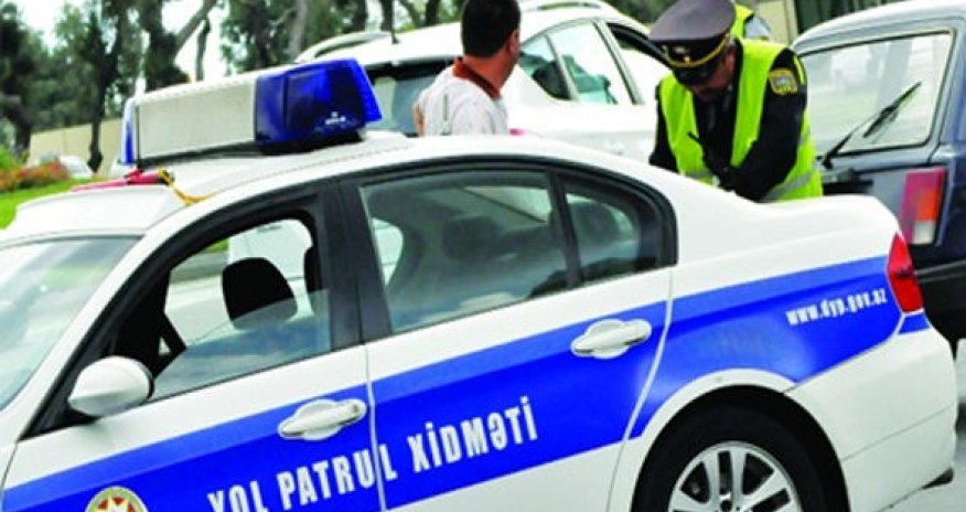 В  Баку произошел конфликт c  сотрудниками дорожной полиции