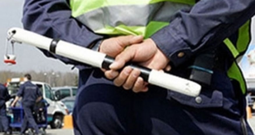 Vəzifəli şəxsdən raport yazıldı - kobudluğa görə