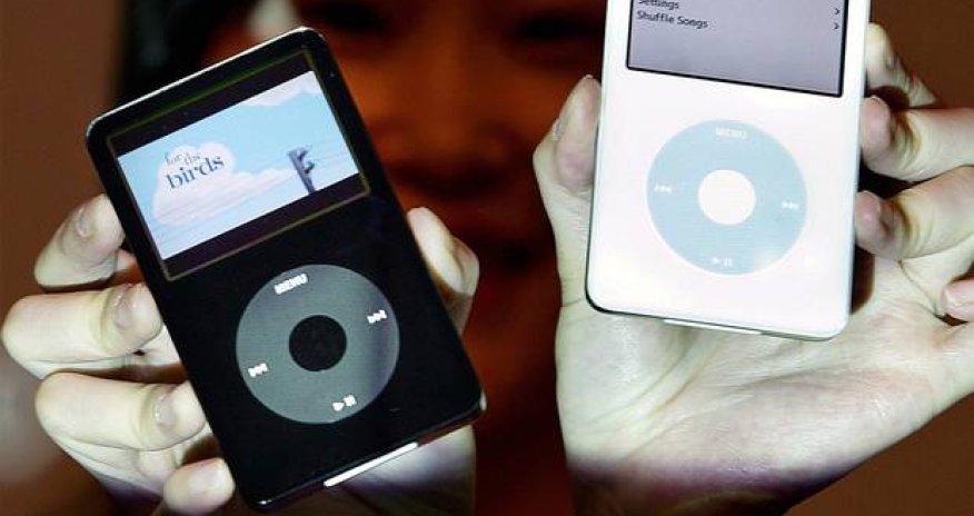 Apple’s dead music player prompts frenzy on eBay and Amazon
