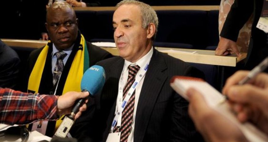 Kasparov Putini dünyanın ən təhlükəli adamı adlandırdı