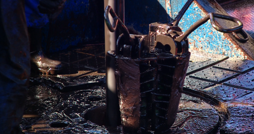 Oil hits five-year low on Opec report and US concerns