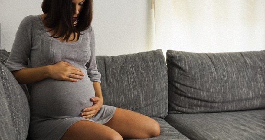 Is wearing make-up harmful during pregnancy?