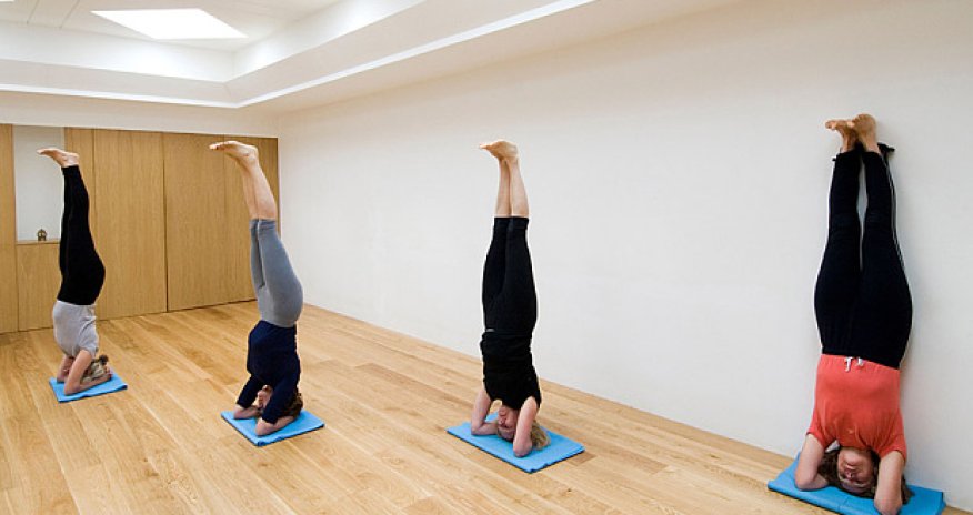 Yoga just as good as aerobics for cutting heart disease risk