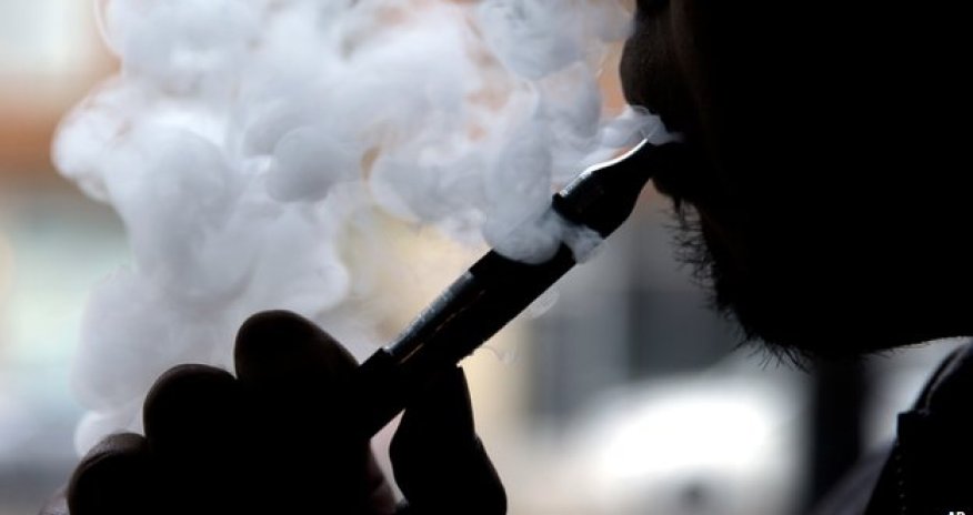 E-cigarettes 'help smokers quit or cut down
