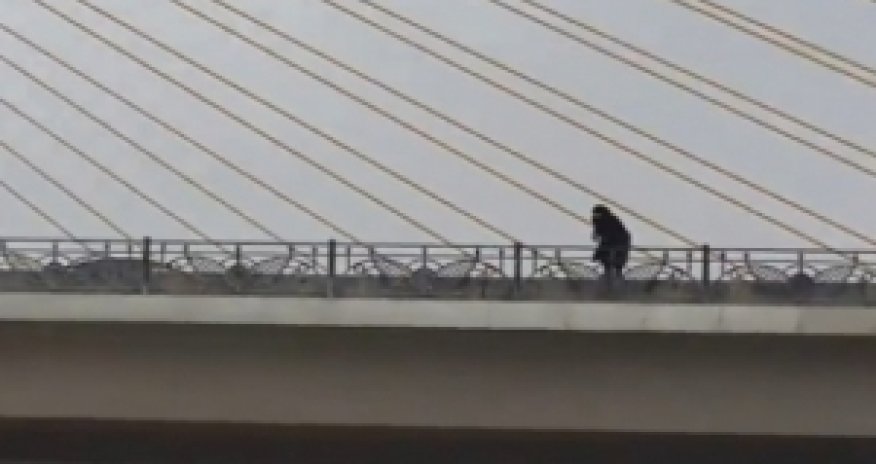 Körpüdə daha bir intihar cəhdi - VİDEO