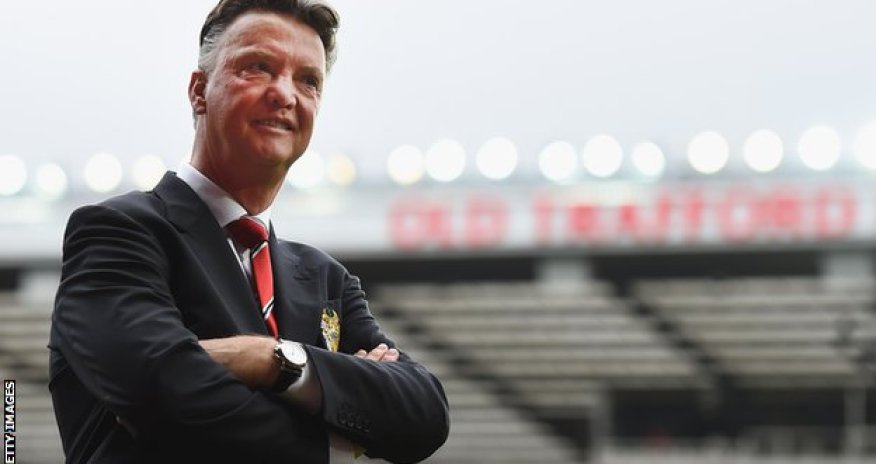 Man Utd: Louis van Gaal grateful for Sir Alex Ferguson 'belief'