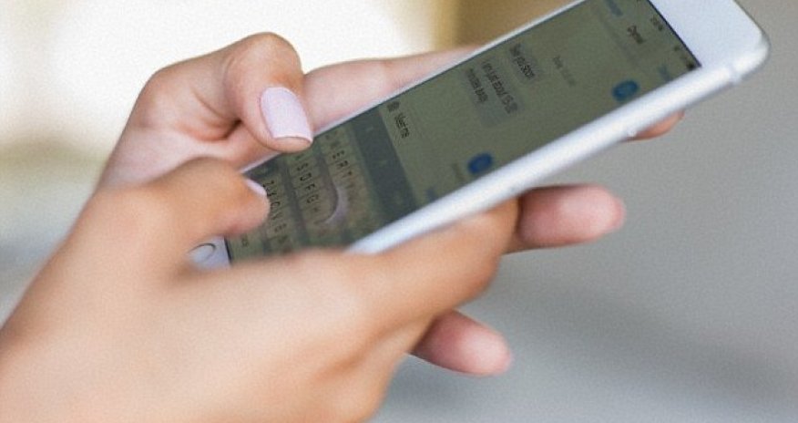 Are smartphones changing the shape of our BRAINS?