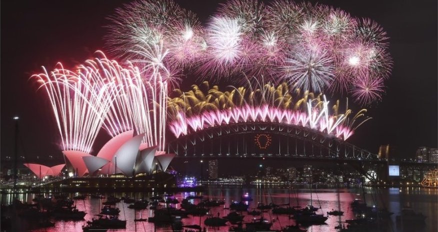 Global celebrations bring in 2015