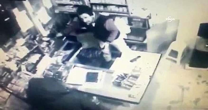 Misli görünməmiş cinayətkar: Əli öpüb halallıq istədi - VİDEO