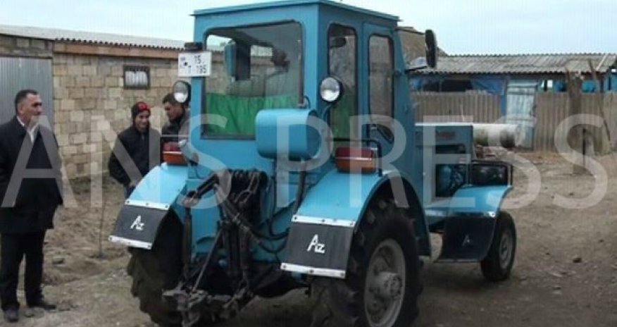 Azərbaycanda qeyri-adi traktor - FOTO