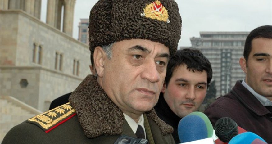 Ramil Usubov rəisi işdən çıxartdı