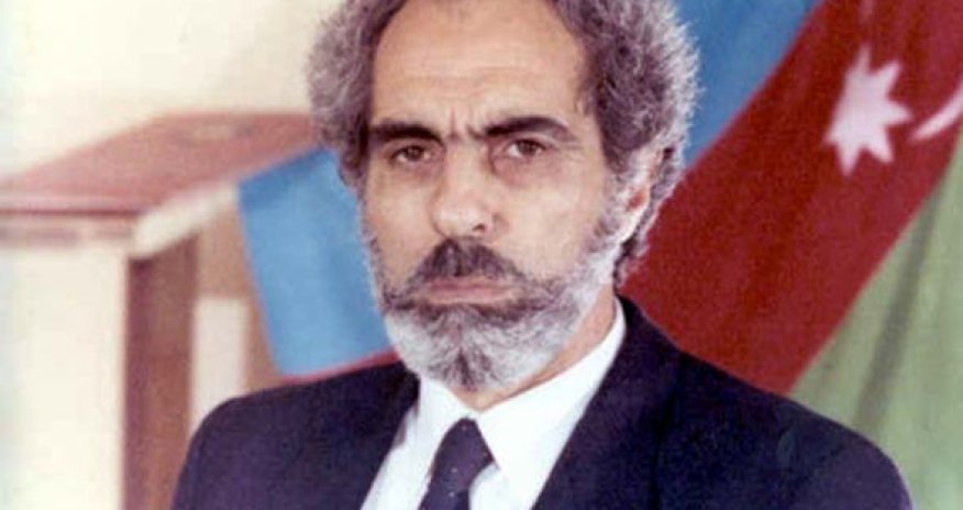 Абульфаз Эльчибей: Эй Манагуа, я морской волк