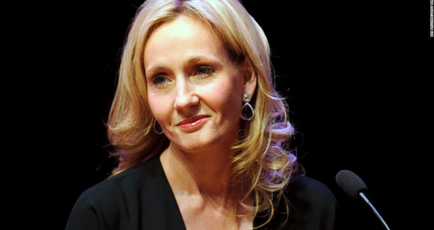 Məşhur yazıçı müsəlmanların müdafiəsinə qalxdı