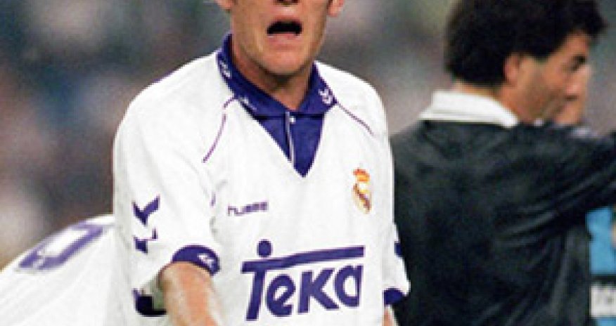 Тренер сборной Азербайджана живет в конспиративной квартире