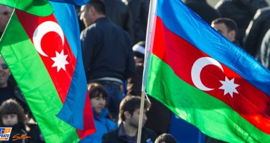 Tilke defends Baku street circuit layout