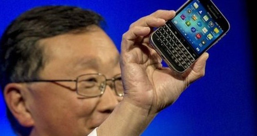 Blackberry shares soar 30% on Samsung offer report