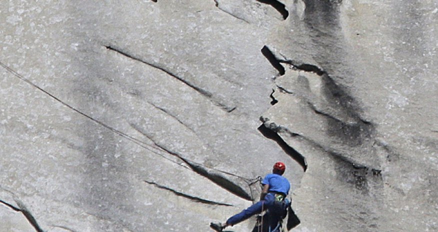 Yosemite climbers make history as both men reach the top of El Capitan