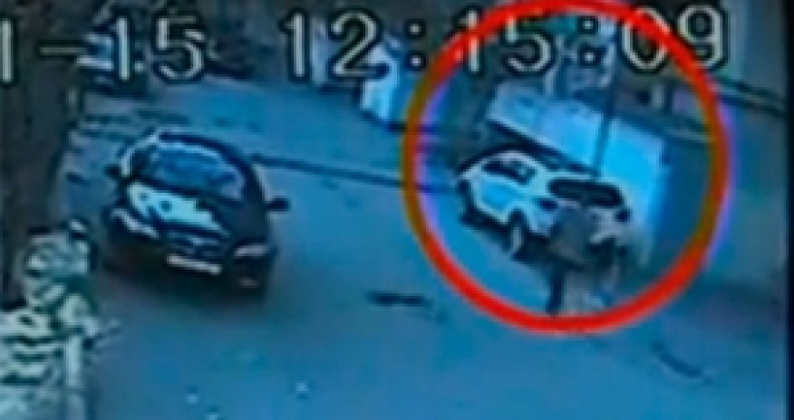 Bakıda manyak kameraya düşdü - VİDEO