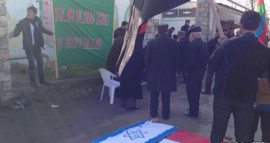 Cartoon protest held in Azerbaijan's Nardaran