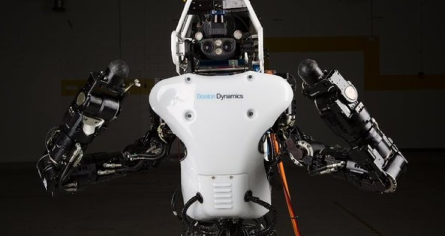 Google's Atlas robot severs its power cord