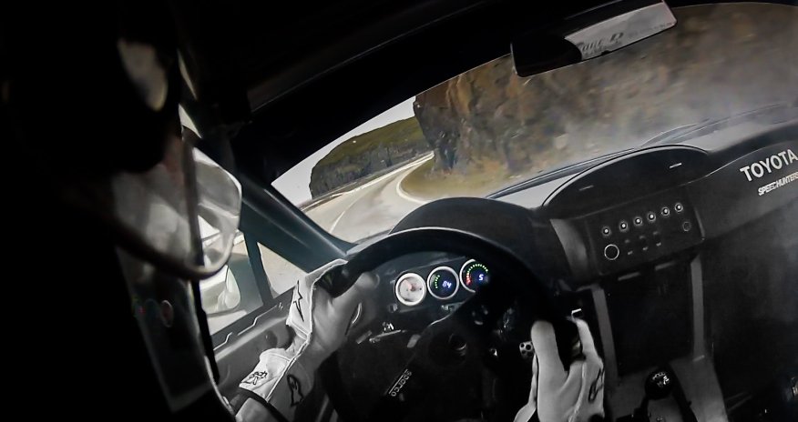 Norveç Dağlarında təhlükəli tryüklər - VİDEO