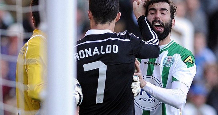 Neymar: Cristiano Ronaldo must be punished for his violent outbursts