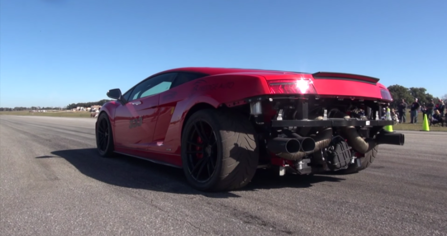 Watch a 2,000-horsepower Lamborghini Gallardo crash into a lake at full speed