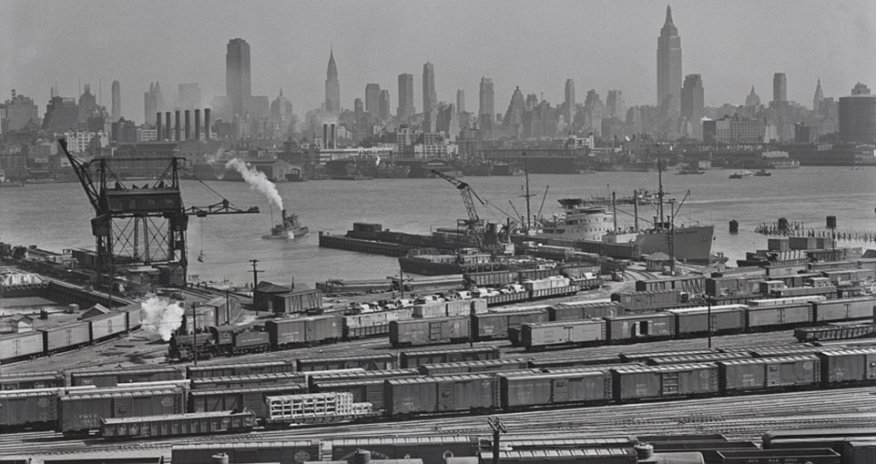Stunning photos turn back the clock to 1946 New York