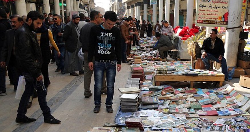 ISIS burn 10,000 books and more than 700 rare manuscripts