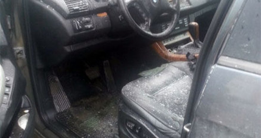 В Баку загорелся BMW X5