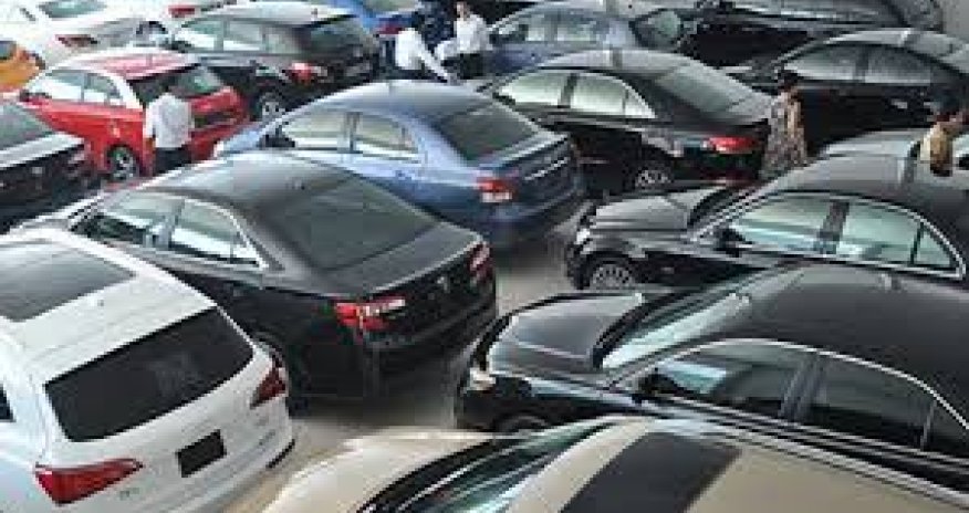 Azerbaijan sees 3.6 times decline in car import from Georgia