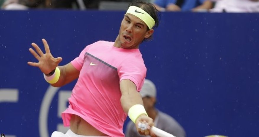 Rafael Nadal wins in Argentina to equal title record